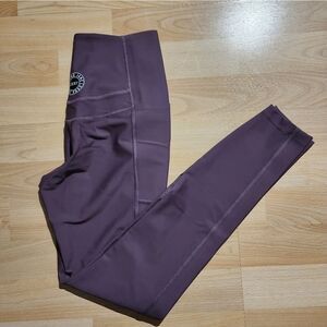 LORNA JANE leggings